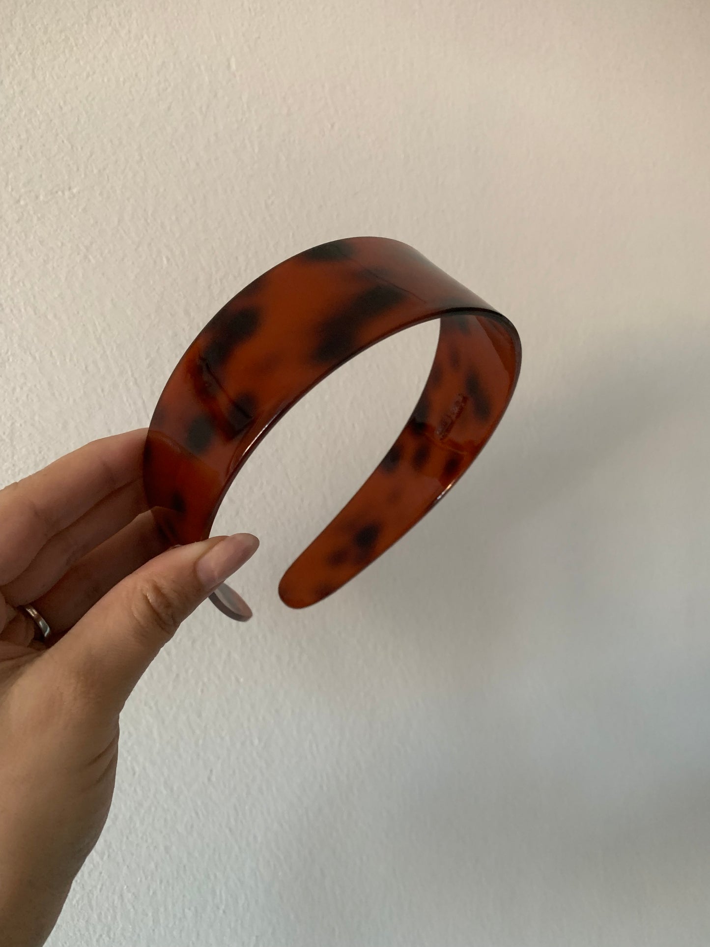PRE-ORDER -Diadema Bessette